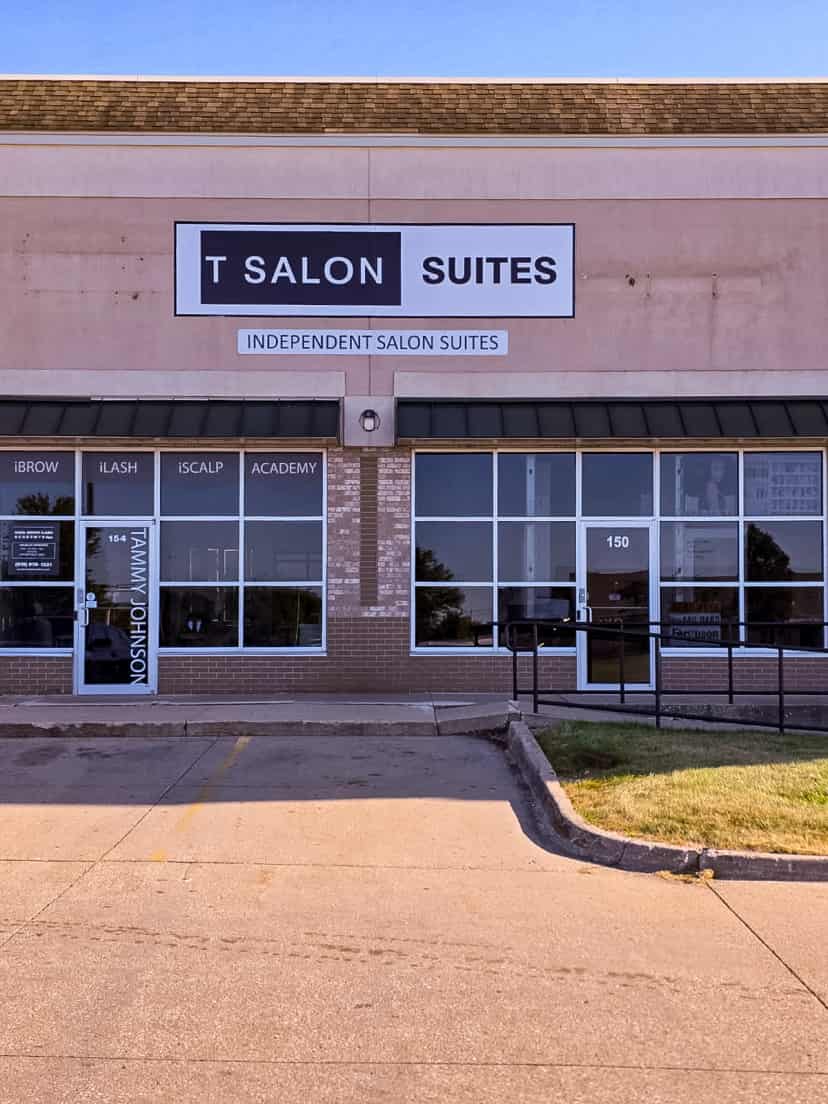 Waukee location - iBrow iLash academy studio